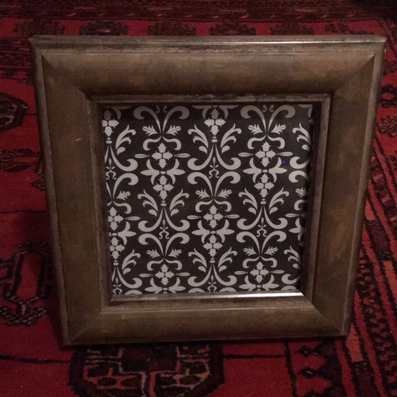 Rustic Wood Photo Frame - Picture 2 of 2